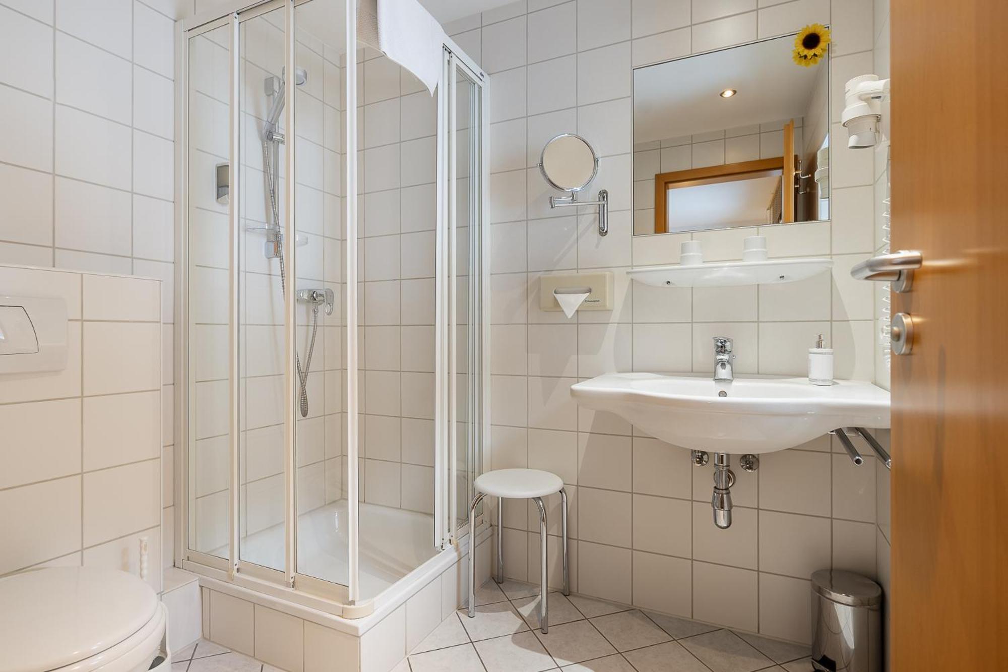 Hotel Pension Wilma Schruns Exteriör bild